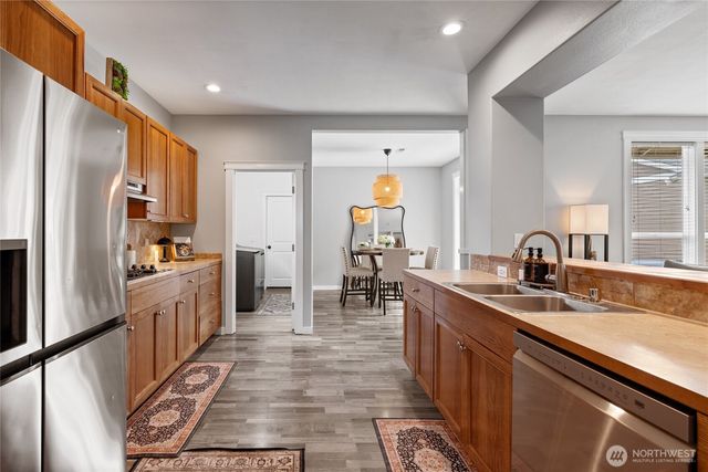 18539 97th Avenue E, Puyallup, WA 98375