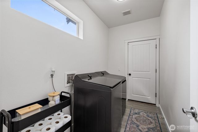 18539 97th Avenue E, Puyallup, WA 98375