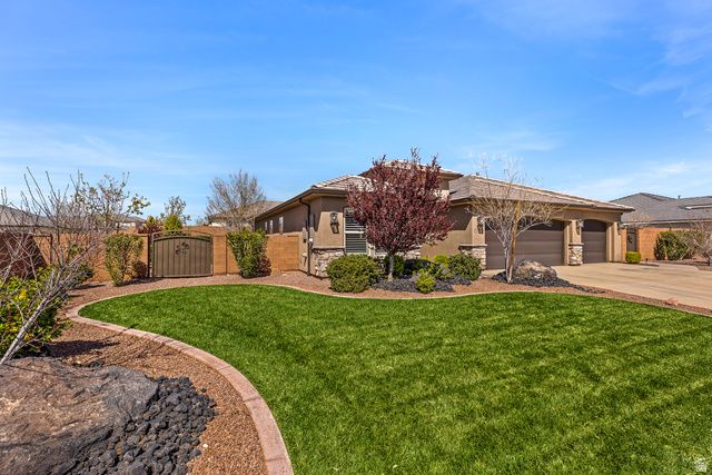 1729 E COUNTY CANYON DR, St. George, UT 84790