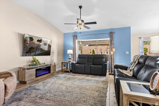 1729 E COUNTY CANYON DR, St. George, UT 84790