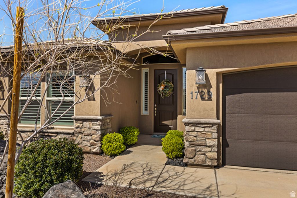 1729 E COUNTY CANYON DR, St. George, UT 84790