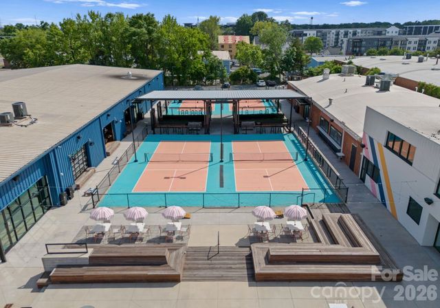 3916 Sarah Drive, Charlotte, NC 28217