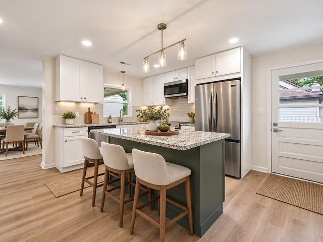 4912 Harrisburg Pike, Grove City, OH 43123