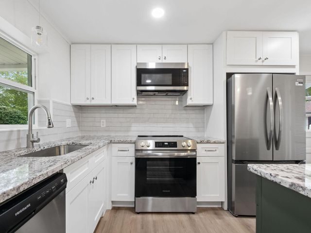 4912 Harrisburg Pike, Grove City, OH 43123