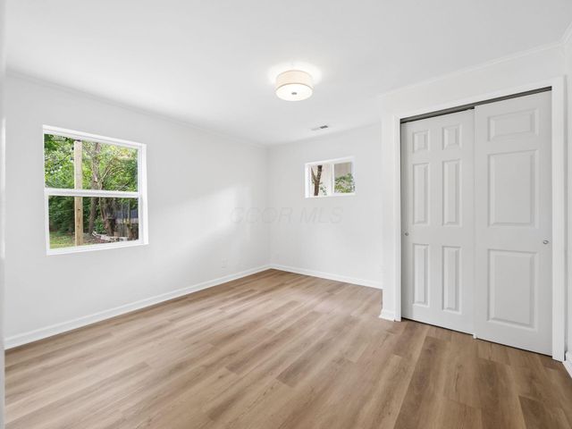 4912 Harrisburg Pike, Grove City, OH 43123