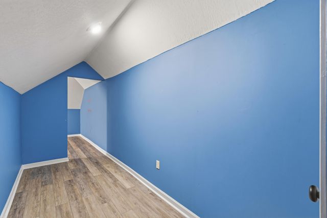 77 Baracuda Dr., Hattiesburg, MS 39402