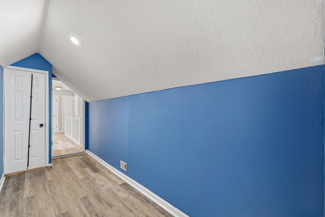 77 Baracuda Dr., Hattiesburg, MS 39402