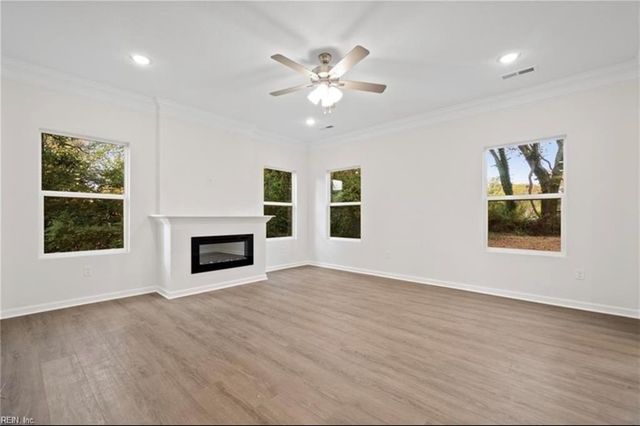 1540 Beekman ST, Norfolk, VA 23502