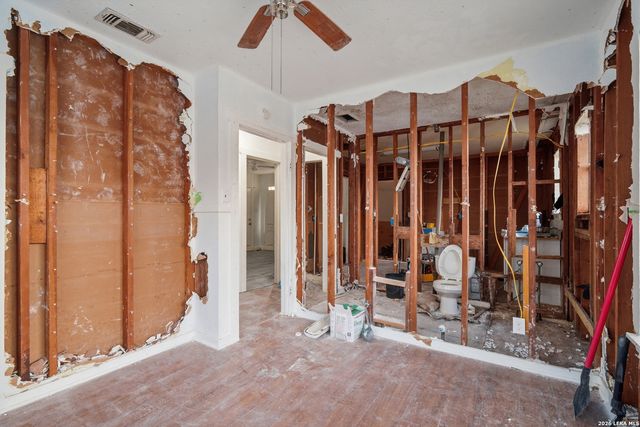 507 Wright Ave, Schertz, TX 78154