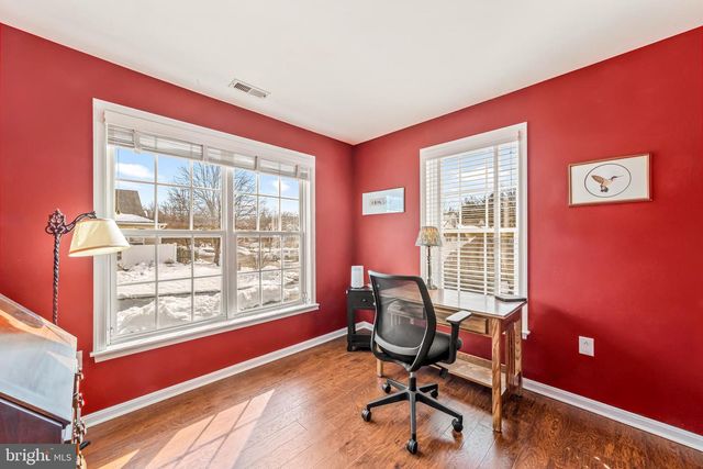 32 TRADITIONS WAY, Lawrenceville, NJ 08648