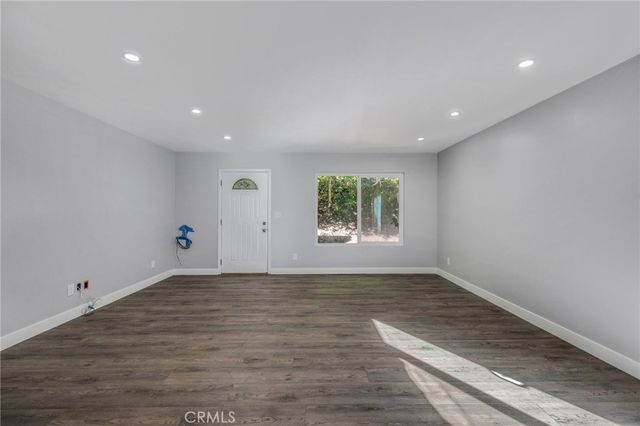 9790 Caminito Bolsa, San Diego, CA 92129