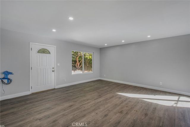 9790 Caminito Bolsa, San Diego, CA 92129