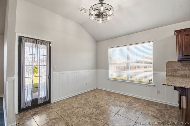 13364 N 133rd East Avenue, Collinsville, OK 74021