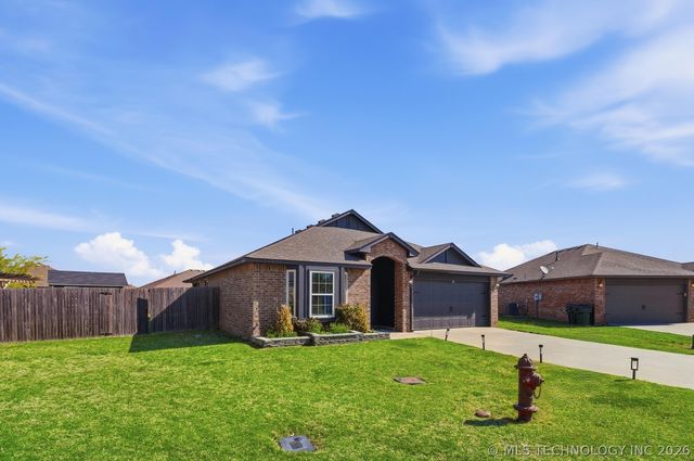 13364 N 133rd East Avenue, Collinsville, OK 74021