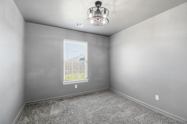 13364 N 133rd East Avenue, Collinsville, OK 74021