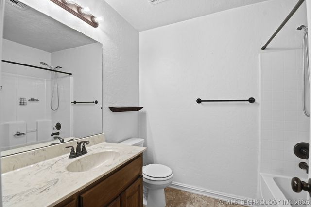 13364 N 133rd East Avenue, Collinsville, OK 74021