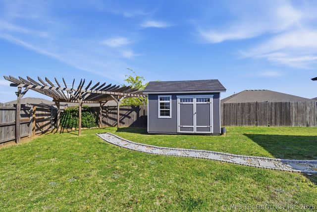 13364 N 133rd East Avenue, Collinsville, OK 74021