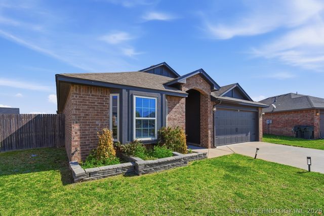 13364 N 133rd East Avenue, Collinsville, OK 74021