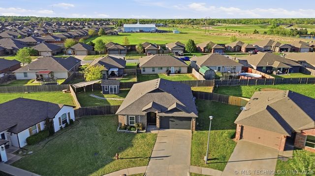 13364 N 133rd East Avenue, Collinsville, OK 74021