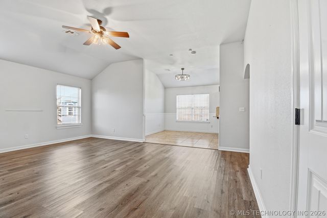 13364 N 133rd East Avenue, Collinsville, OK 74021