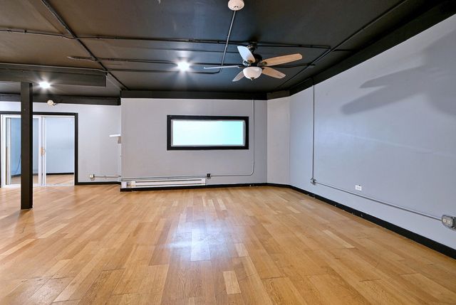 320 S Cornell Avenue B, Villa Park, IL 60181