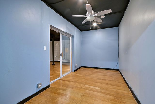320 S Cornell Avenue B, Villa Park, IL 60181