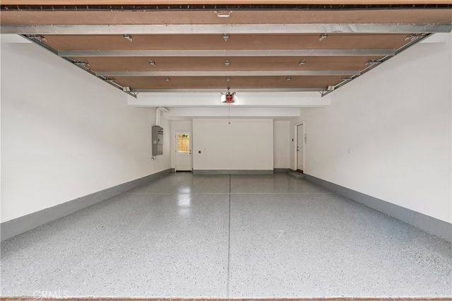 192 Crescent Moon, Irvine, CA 92602
