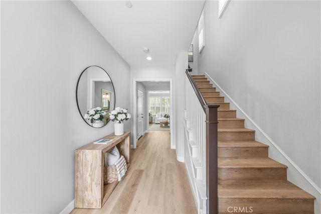 192 Crescent Moon, Irvine, CA 92602
