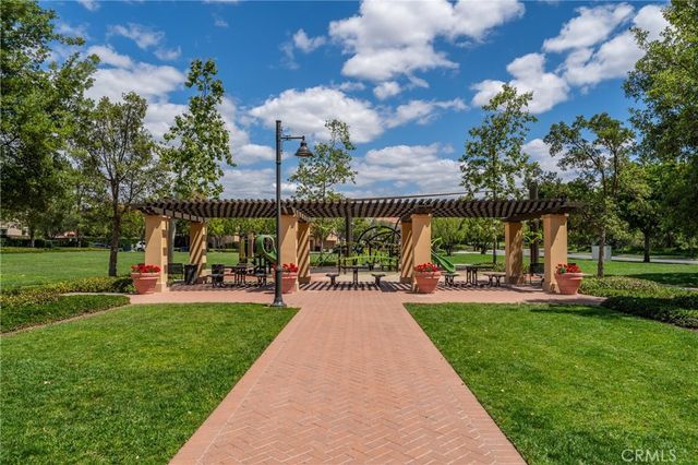 192 Crescent Moon, Irvine, CA 92602