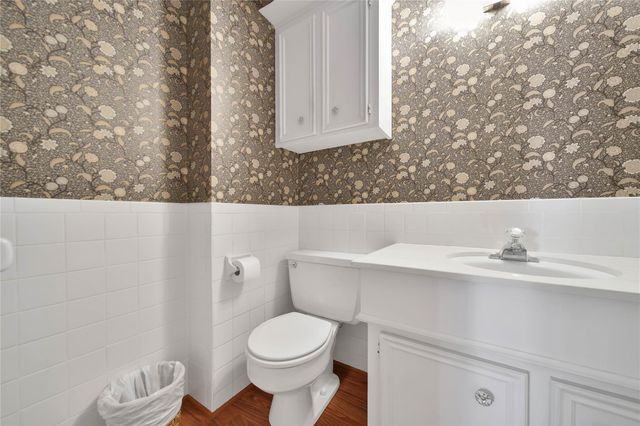 1119 Cheshire Lane, Houston, TX 77018