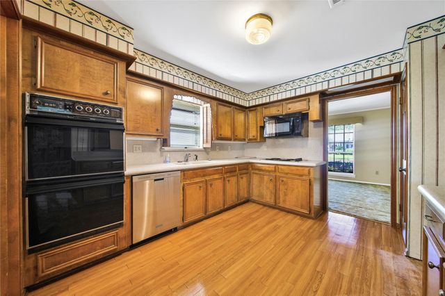 1119 Cheshire Lane, Houston, TX 77018