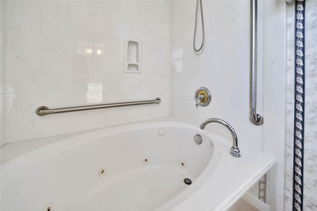 1119 Cheshire Lane, Houston, TX 77018