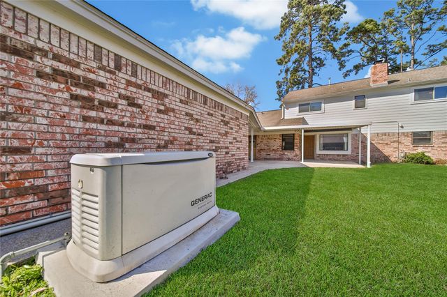 1119 Cheshire Lane, Houston, TX 77018