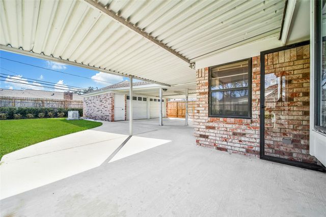 1119 Cheshire Lane, Houston, TX 77018