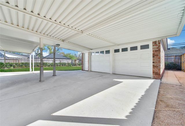 1119 Cheshire Lane, Houston, TX 77018