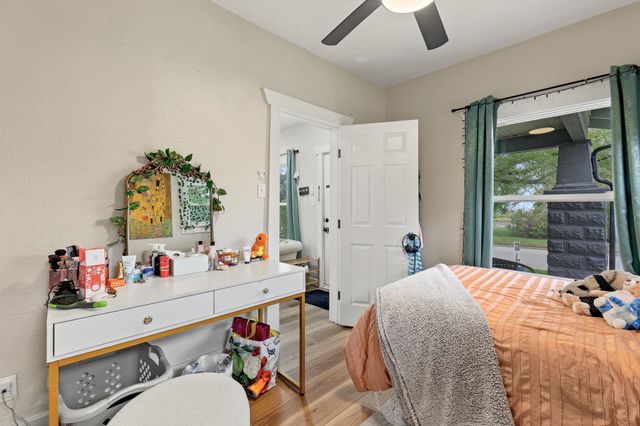 1648 S Pattie, Wichita, KS 67211