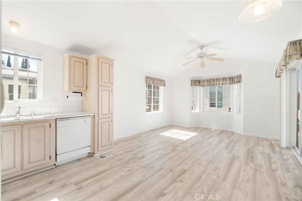 2350 250 Street 6, Lomita, CA 90717 — photo 3