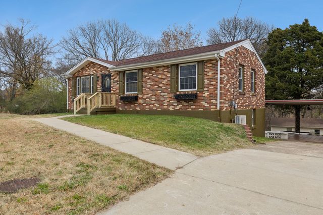 205 Edmondson Ferry Rd, Clarksville, TN 37040