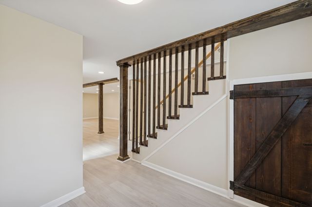 205 Edmondson Ferry Rd, Clarksville, TN 37040