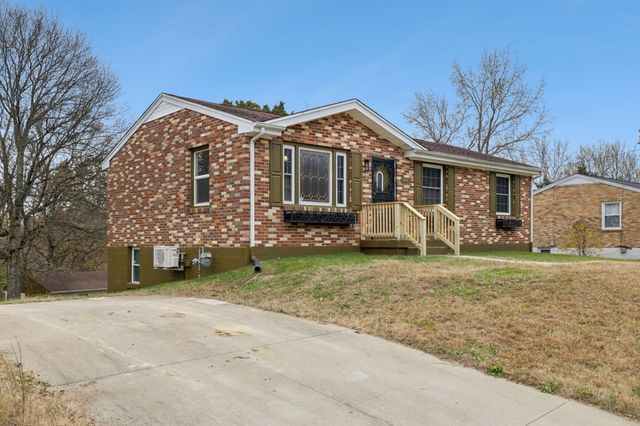 205 Edmondson Ferry Rd, Clarksville, TN 37040