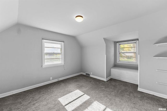 1115 N 4TH Street, Clinton, IA 52732