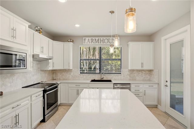 11216 Carlingford RD, Fort Myers, FL 33913