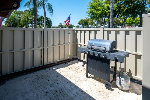 1017 Green Pine Boulevard C, West Palm Beach, FL 33409