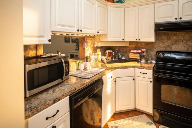 1017 Green Pine Boulevard C, West Palm Beach, FL 33409