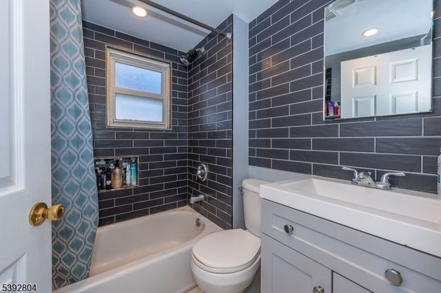 807 Jaques Ave, Rahway City, NJ 07065