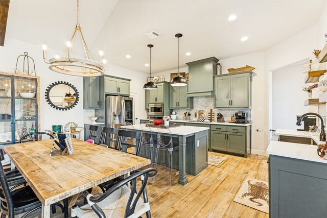 2015 Veal Circle, Weatherford, TX 76085