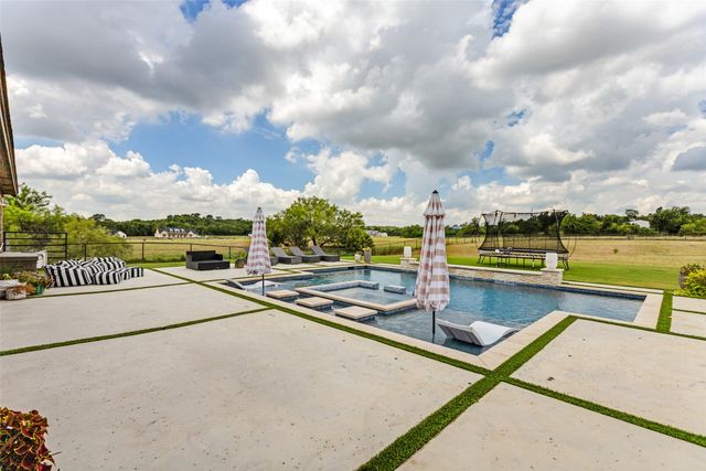 2015 Veal Circle, Weatherford, TX 76085
