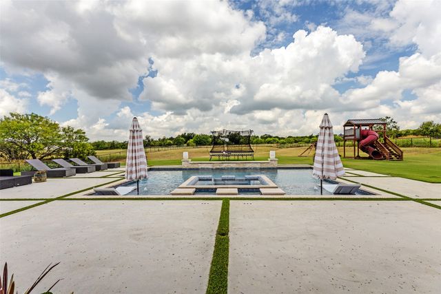 2015 Veal Circle, Weatherford, TX 76085