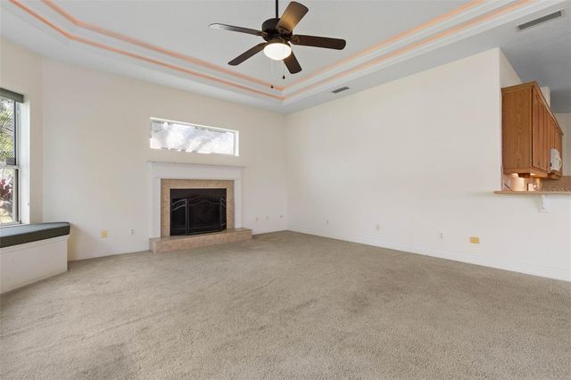 10 HERON DRIVE, Palm Coast, FL 32137