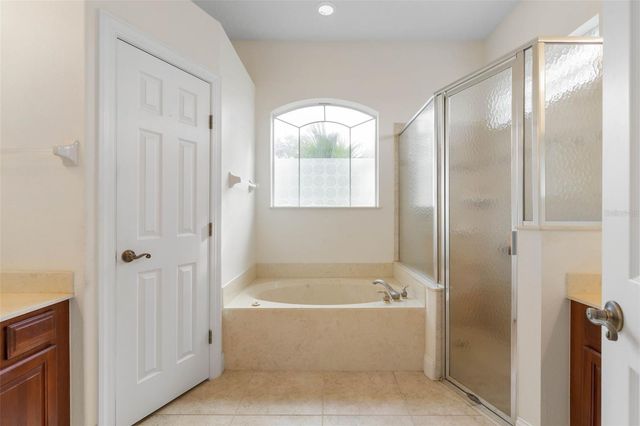 10 HERON DRIVE, Palm Coast, FL 32137